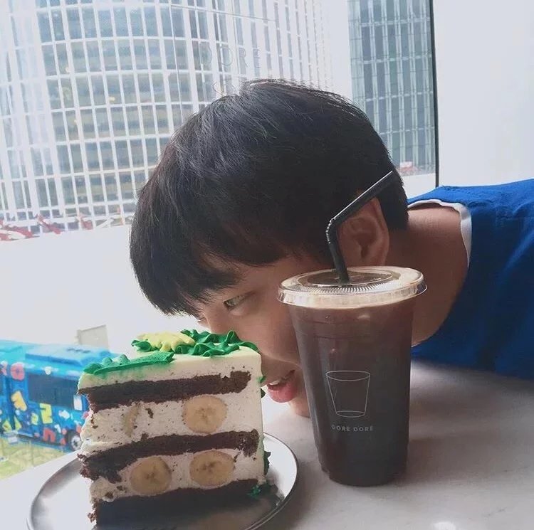 董盛烟翠