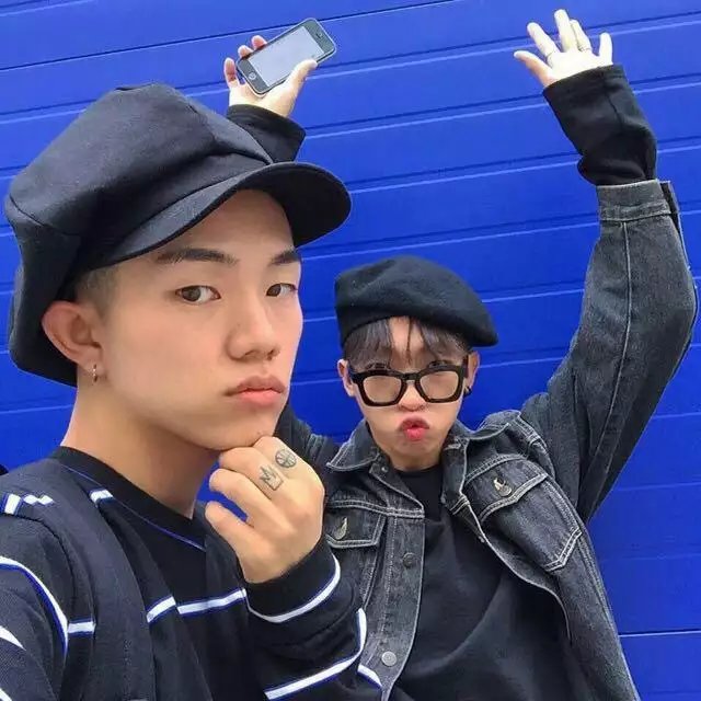 洪绍安松