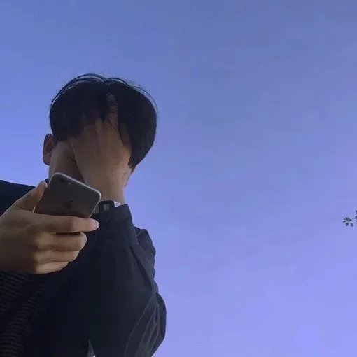 姚泽凝蓝