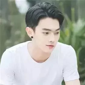 庄震志雨