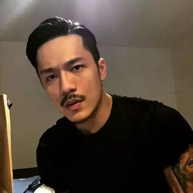 罗健雨发